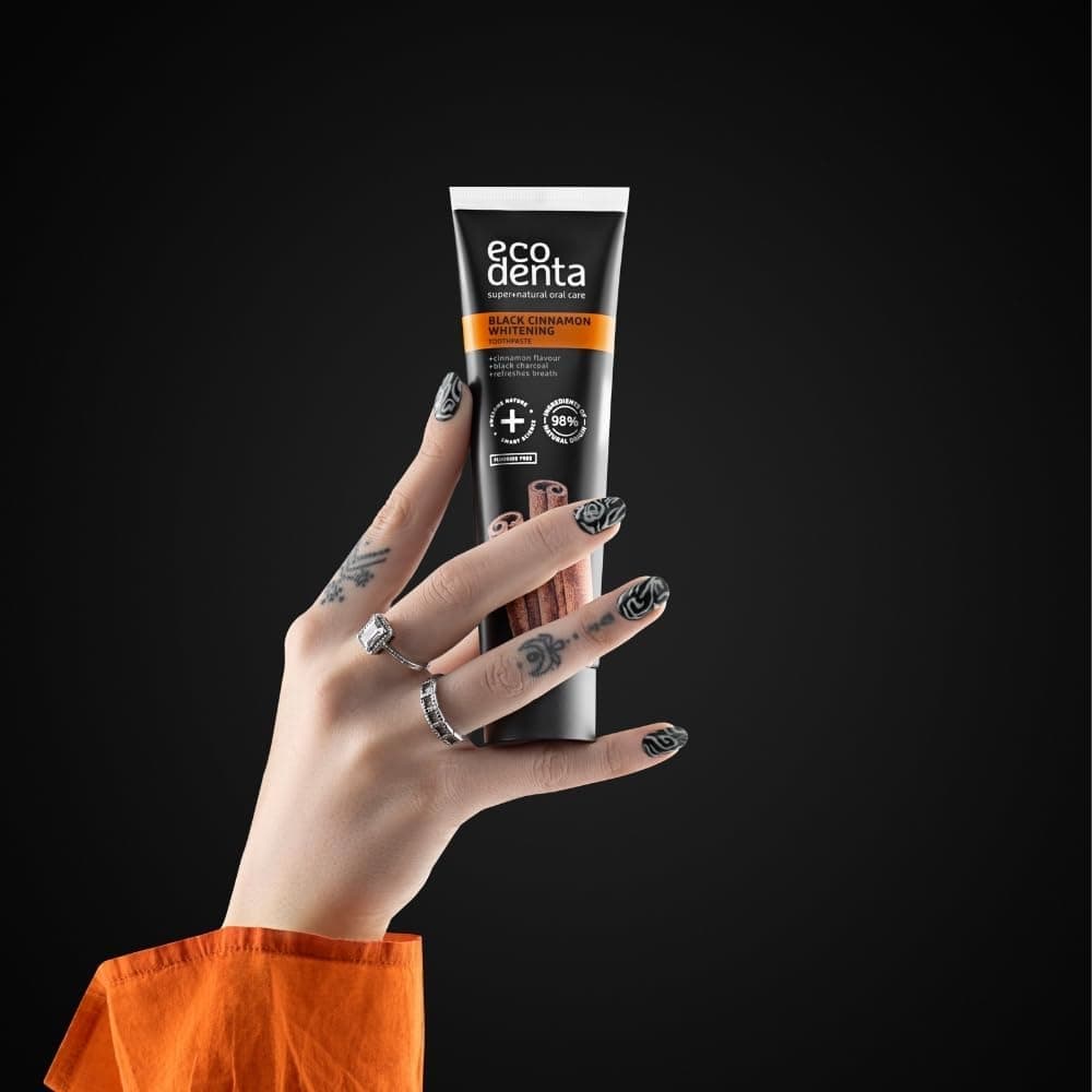 ECODENTA Black Cinnamon Whitening bělící zubní pasta s příchutí skořice, 100ml - náhled 2