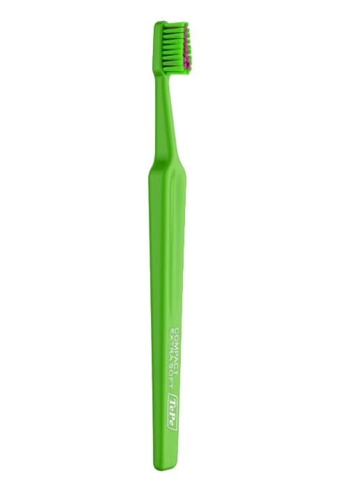 TePe Compact Colour X-SOFT zubní kartáček, zelený (blistr)