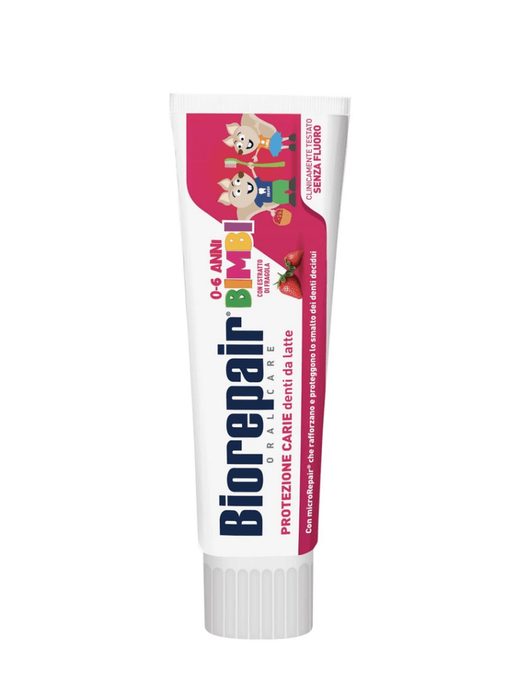 BioRepair Kids dětská zubní pasta bez fluoridů 0-6 let (jahoda), 50ml - náhled 3