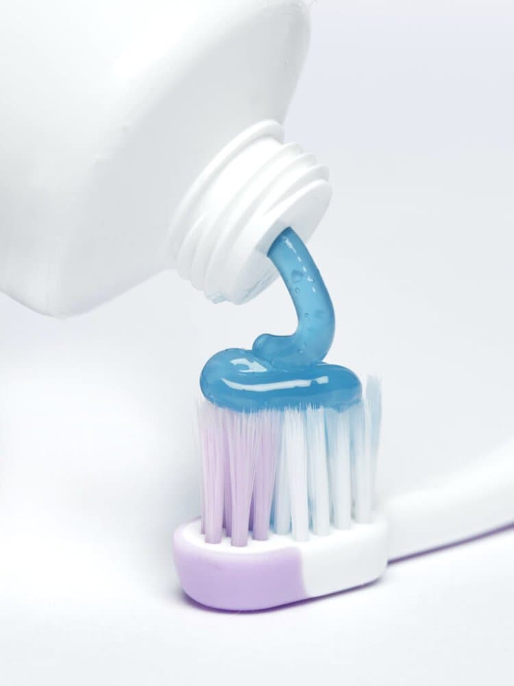 Bluem® Kids dětský zubní kartáček ultra soft (růžový), 1ks - náhled 3